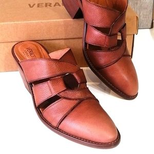 NWB Sundance catalog Veracruz leather mules Cognac size 40 EU / 9 - 9.5 US Spain